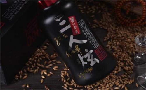 泸州老窖三人炫优选精酿,老窖爆款产品!