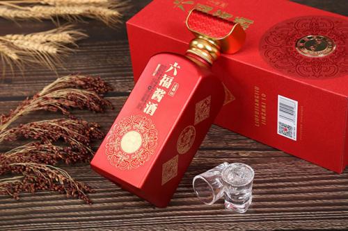 六福酱酒金摘10,喜庆中国红,婚宴热门酒水