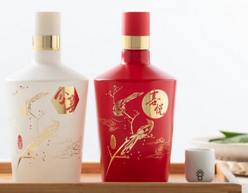 谷小酒&middot;分享/喜悦,喜鹊登梅瓶,喜庆婚宴用酒