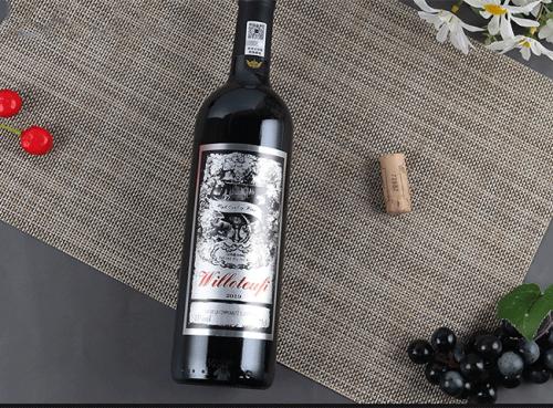 威珞特菲&middot;莱欧诺干红葡萄酒,精心酿造,随心享受