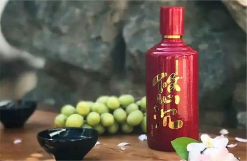 悠沉年份酱酒,岁月悠沉,12年年份酒