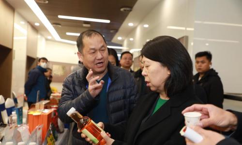 供需适配提消费,产销联动促发展!河南省"吃货季"食品产业产销适配对接活动在郑举办